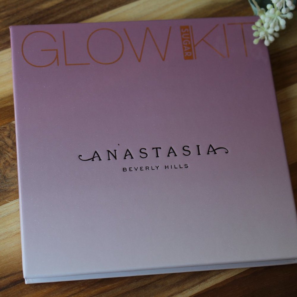 Anastasia Sugar Glow kit
